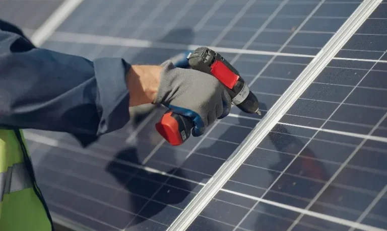 Solar Battery Storage – Is It Worth the Additional Cost?